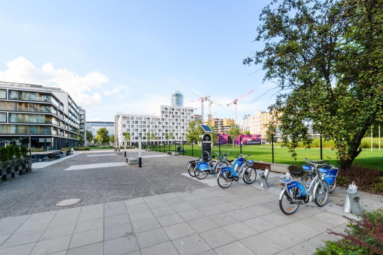 19 Dzielnica Kolejowa P&O Serviced Apartments วอร์ซอ ภายนอก รูปภาพ