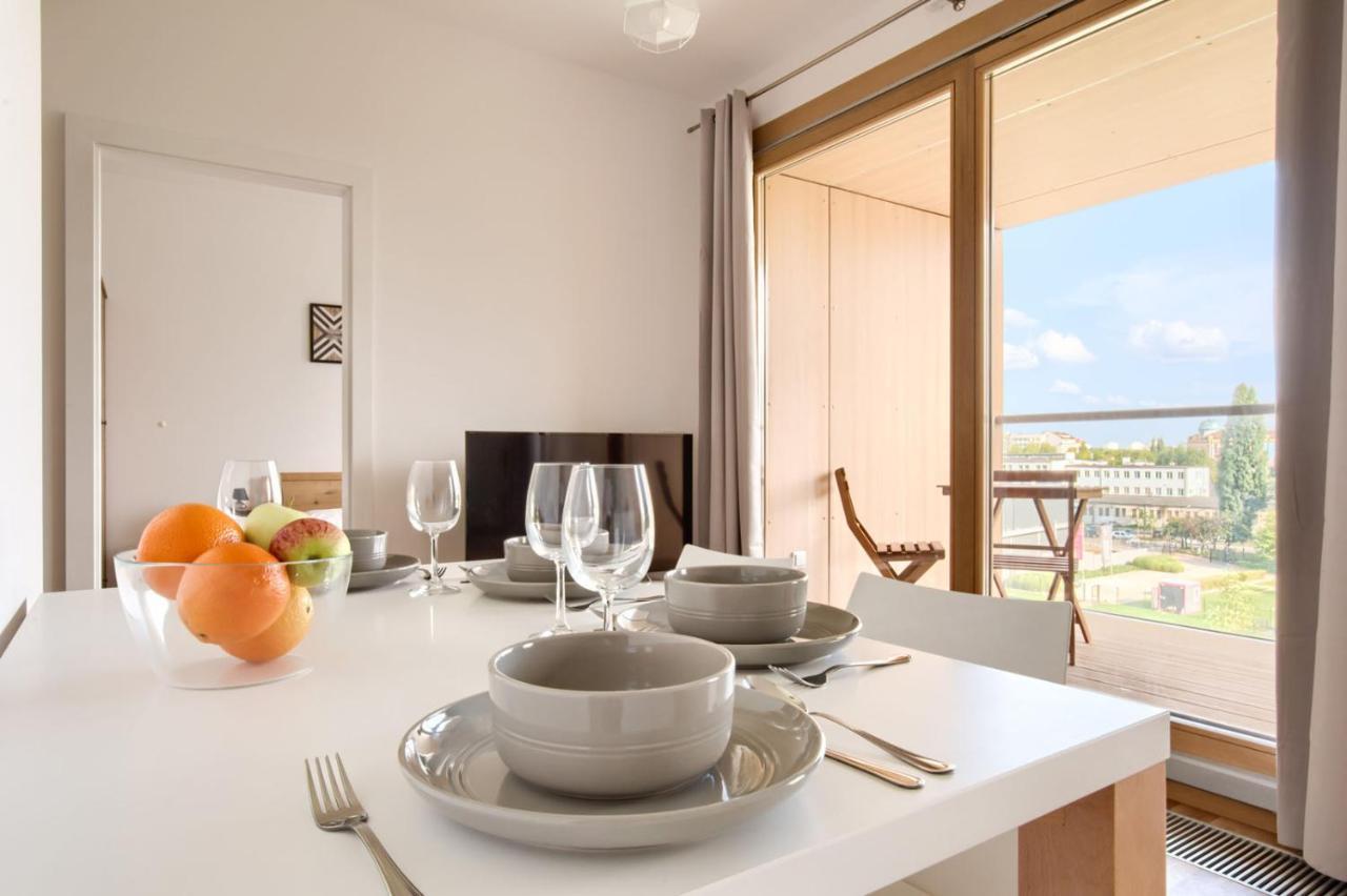 19 Dzielnica Kolejowa P&O Serviced Apartments วอร์ซอ ภายนอก รูปภาพ