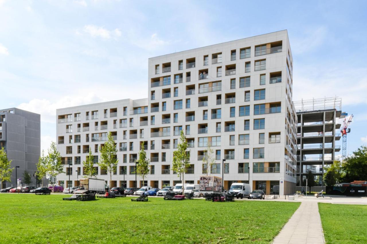 19 Dzielnica Kolejowa P&O Serviced Apartments วอร์ซอ ภายนอก รูปภาพ