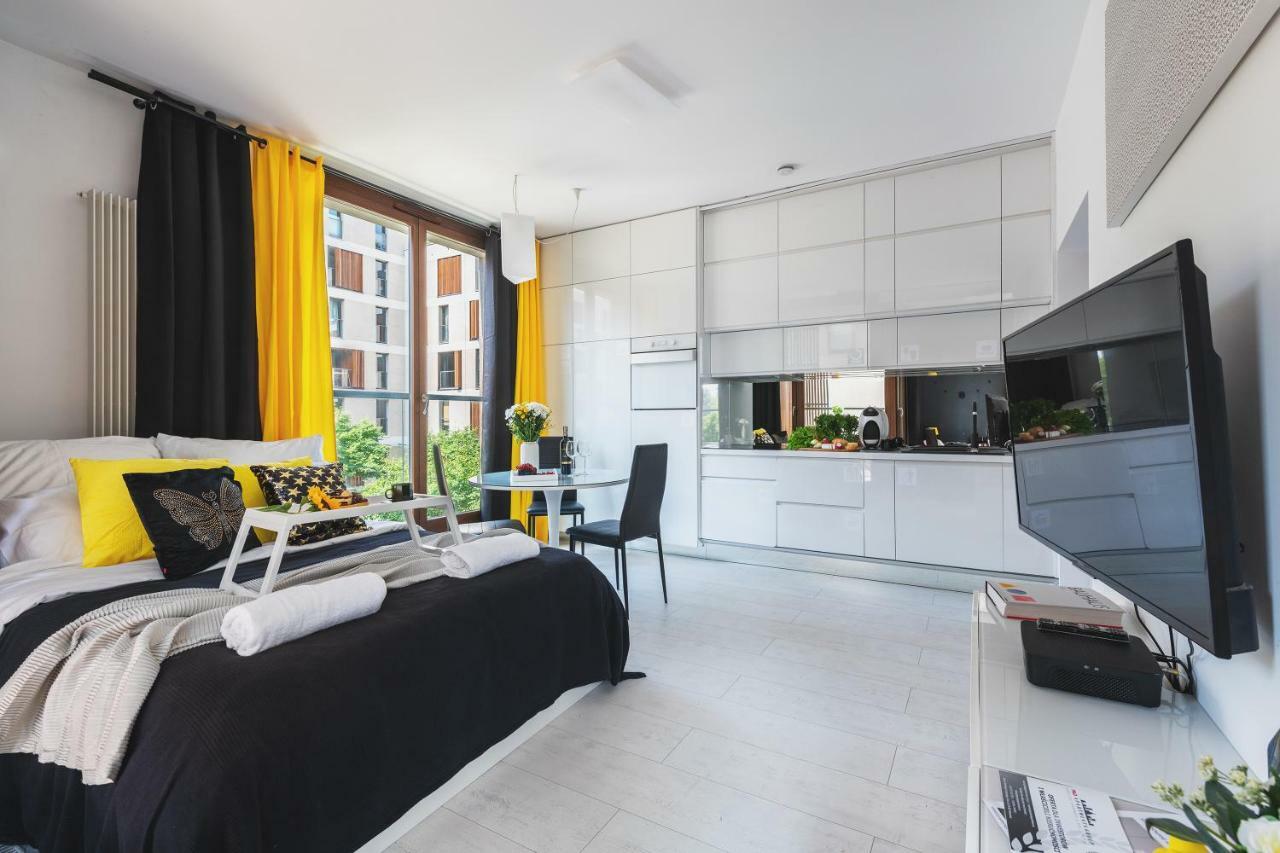 19 Dzielnica Kolejowa P&O Serviced Apartments วอร์ซอ ภายนอก รูปภาพ
